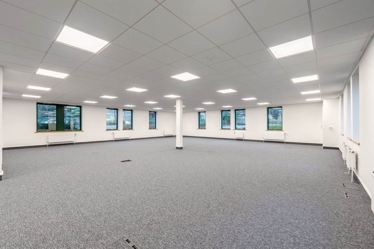 Office in Stirling - photo 3