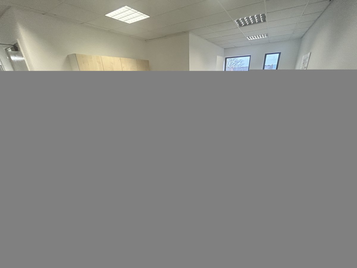 Office in Gloucester - photo 4