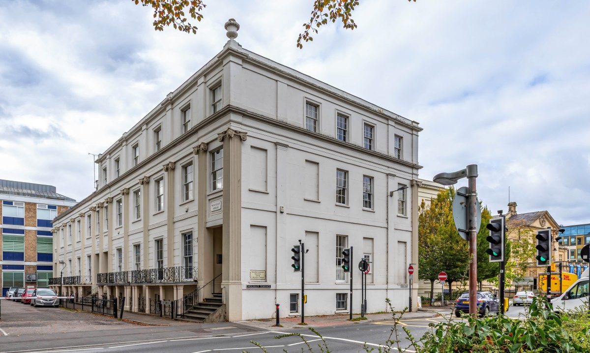 Office in Cheltenham - photo 4