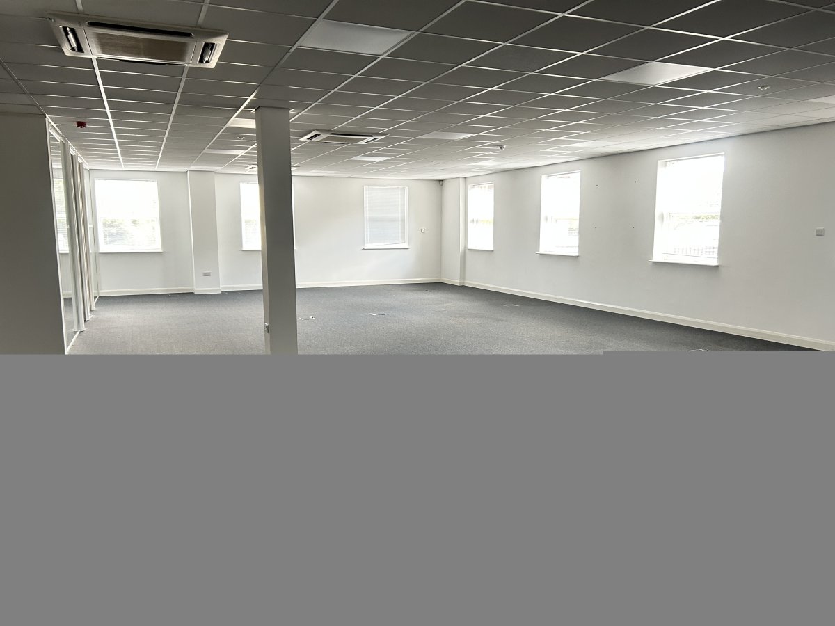 Office in Gloucester - photo 2