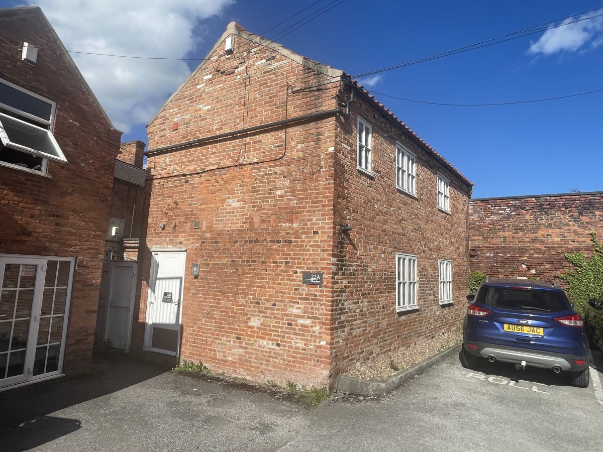 Office in Retford - photo 2