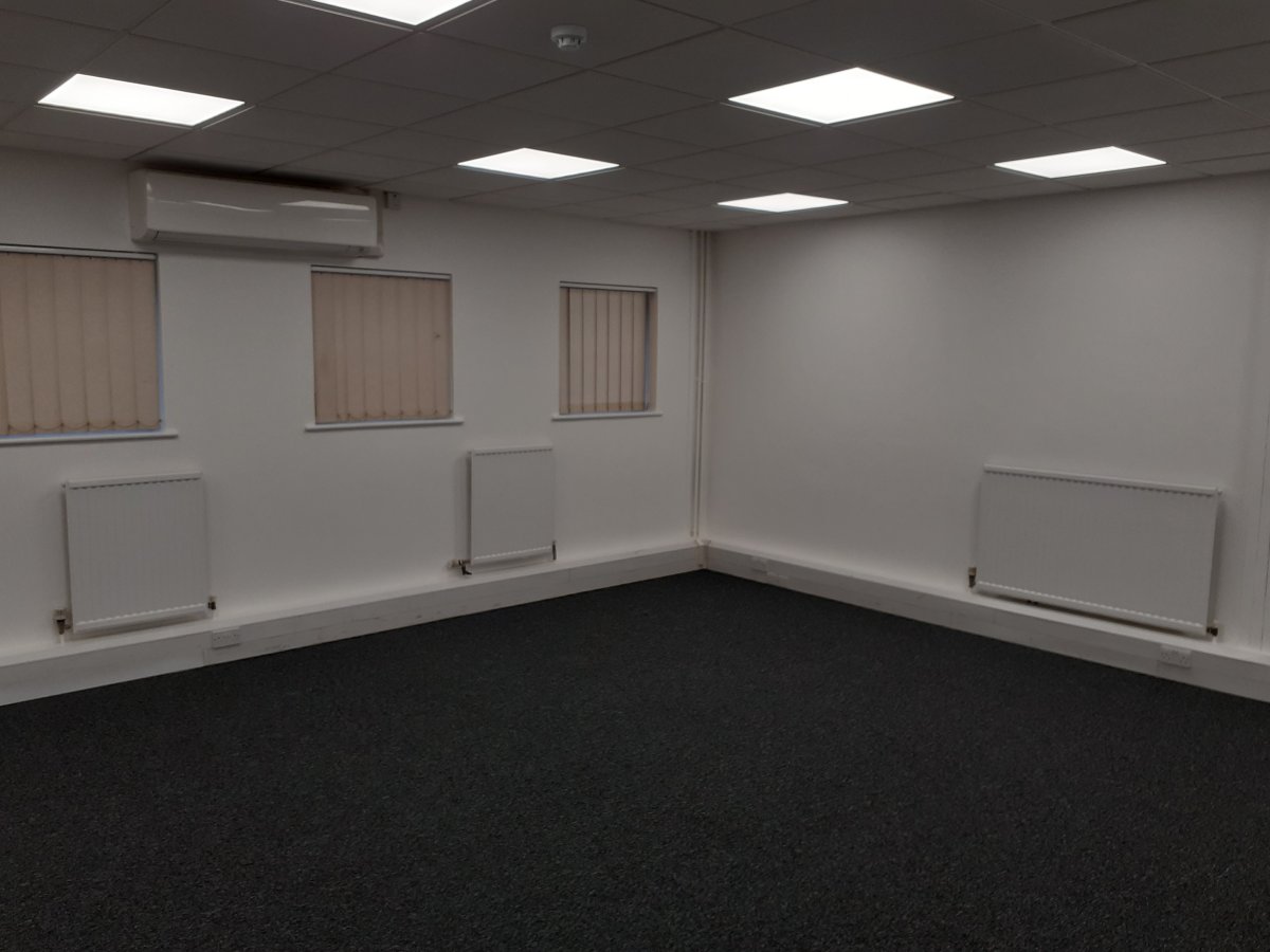 Office in Peterborough - photo 2
