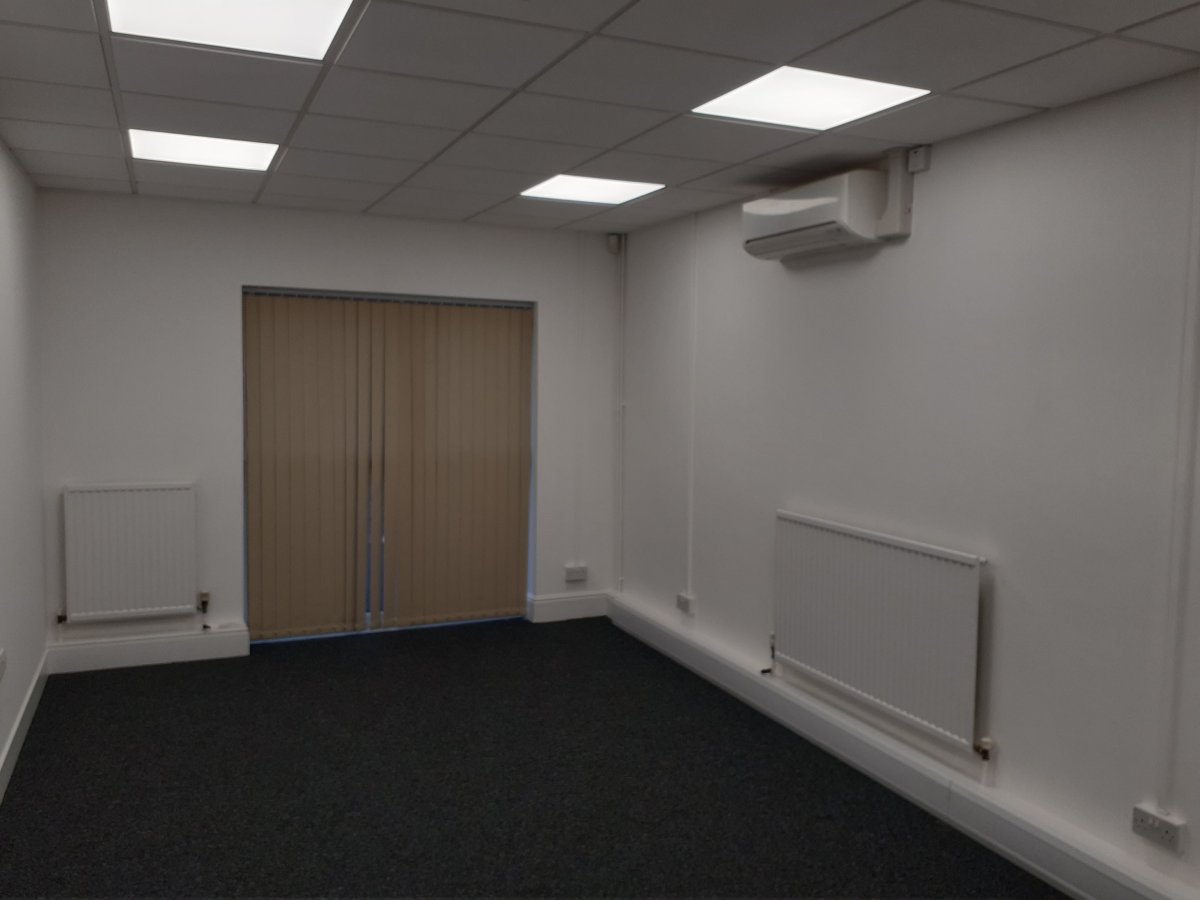 Office in Peterborough - photo 4
