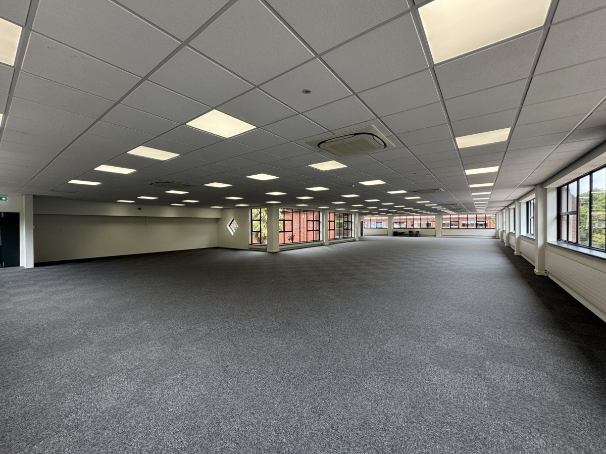 Office in Peterborough - photo 3