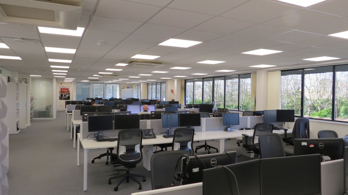Office in Lynch Wood Business Park - photo 3