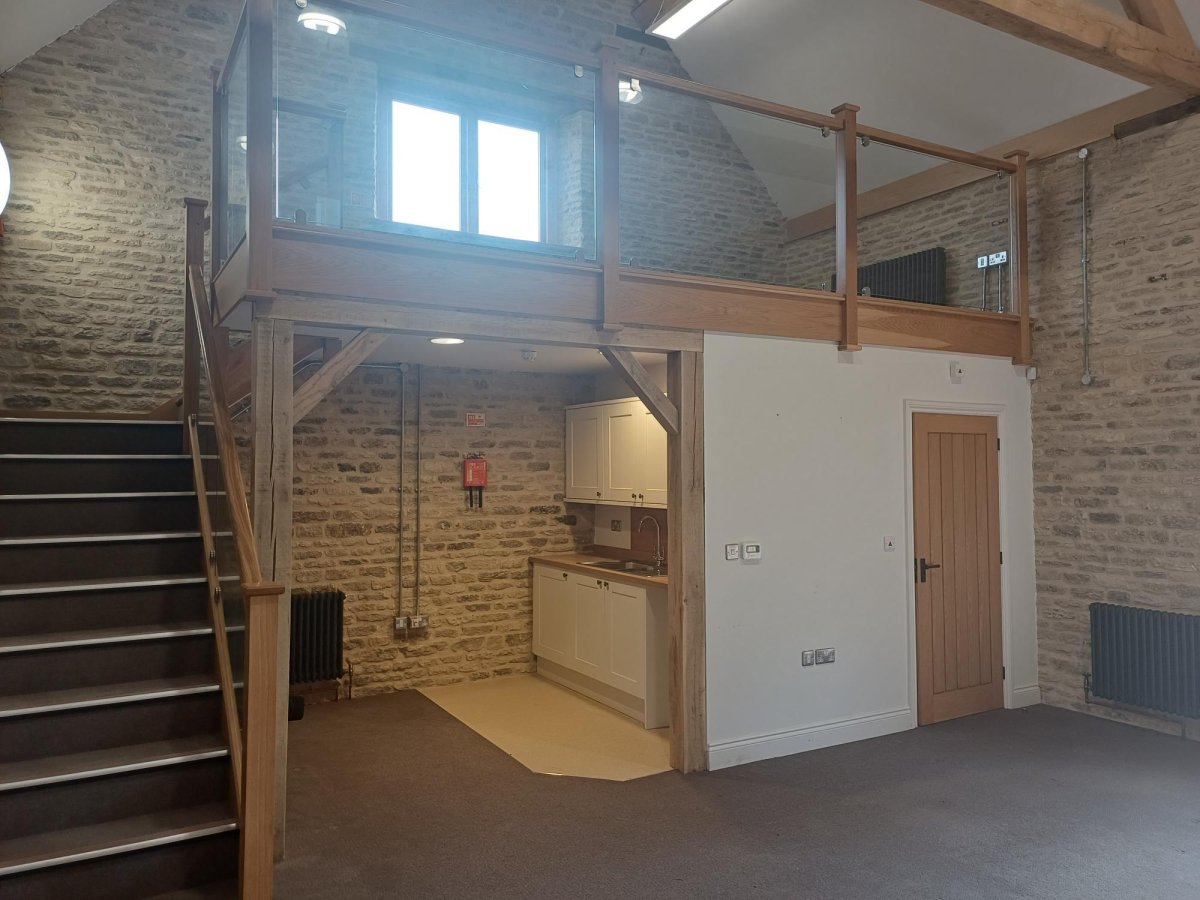 Office in Wadenhoe - photo 2