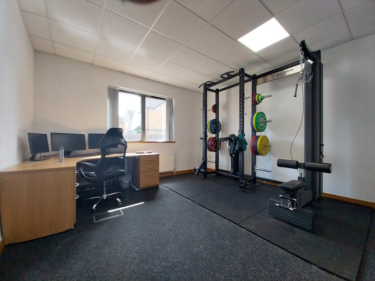 Office in Allerton Bywater - photo 3