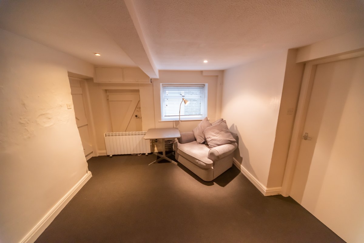 Office in Bakewell - photo 3