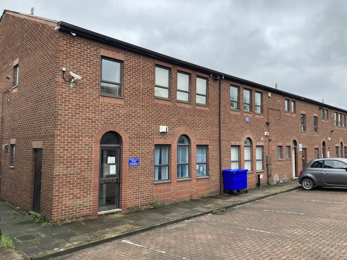 Office in Rotherham - photo 2
