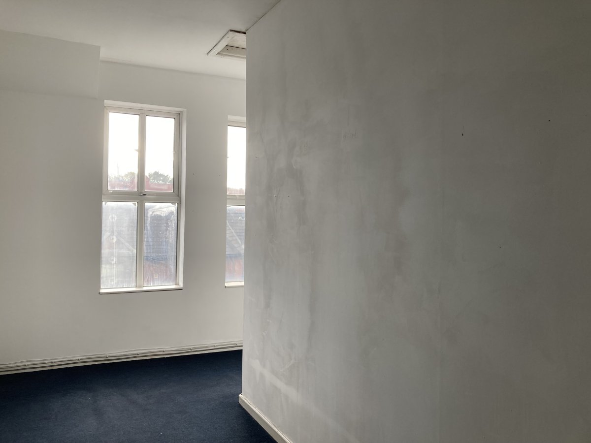 Office in Sheffield - photo 4