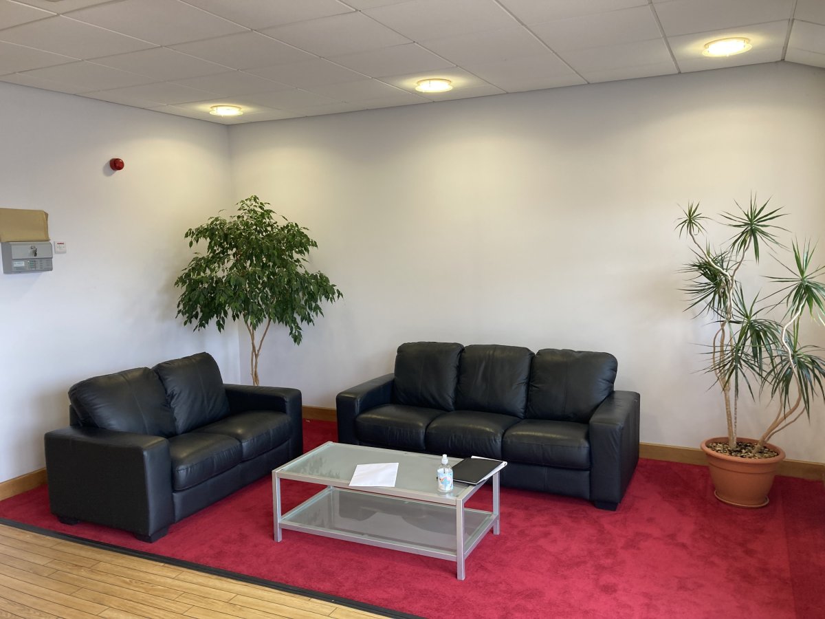 Office in Sheffield - photo 2