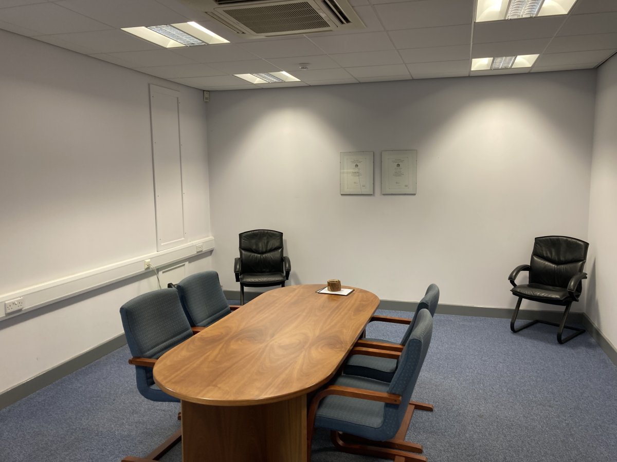 Office in Sheffield - photo 3