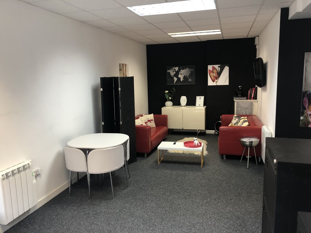 Office in Halifax - photo 2
