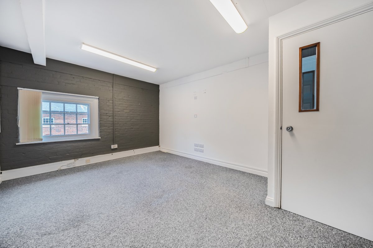 Office in Panshanger - photo 4