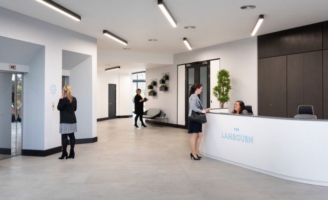Office in Abingdon Science Park - photo 3