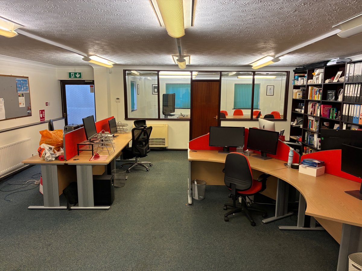 Office in Coventry - photo 2