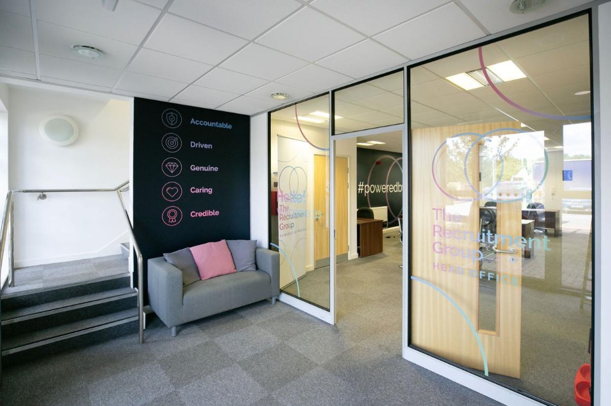 Office in Castle Donington - photo 2