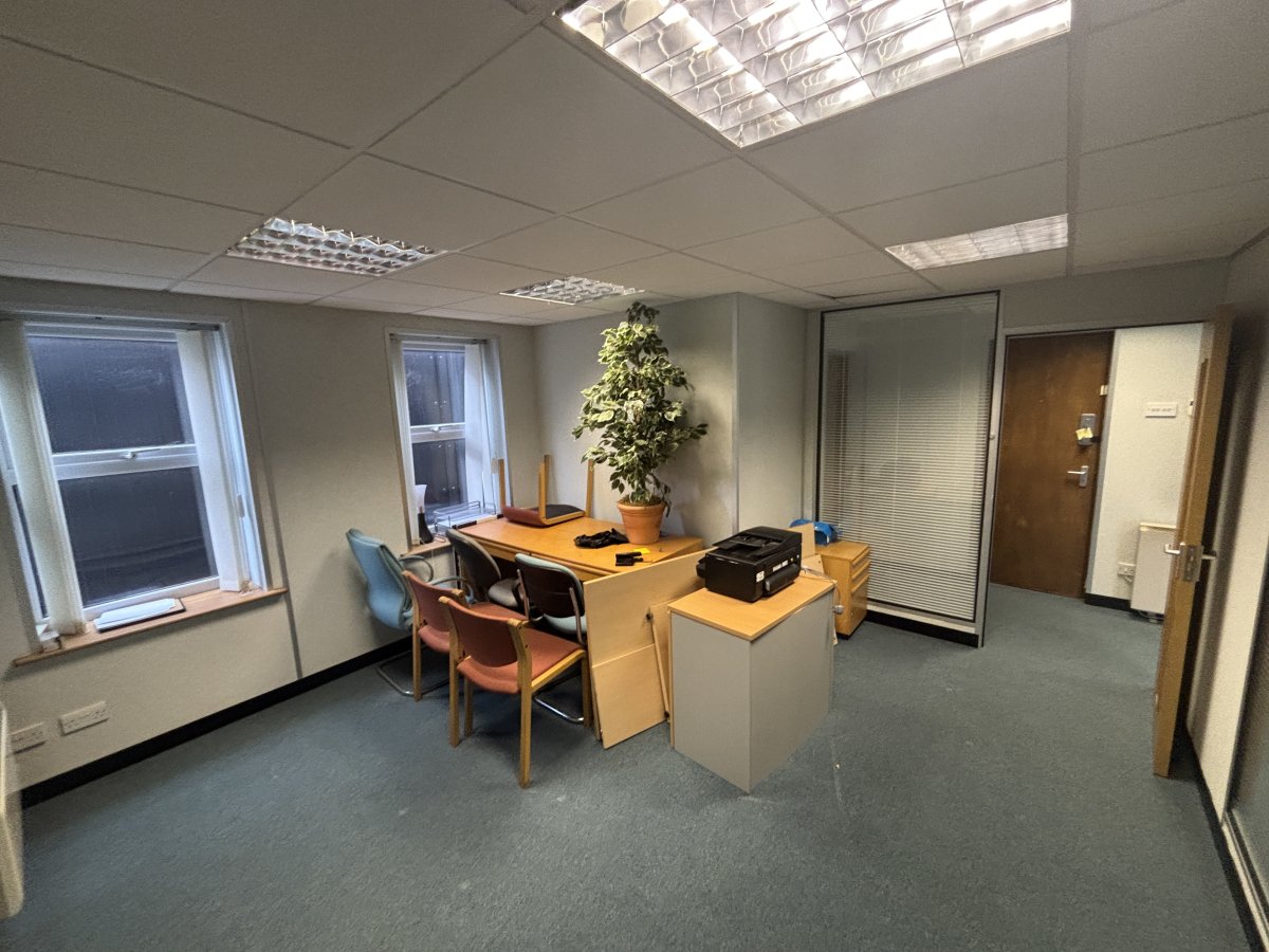 Office in Mickleover - photo 3