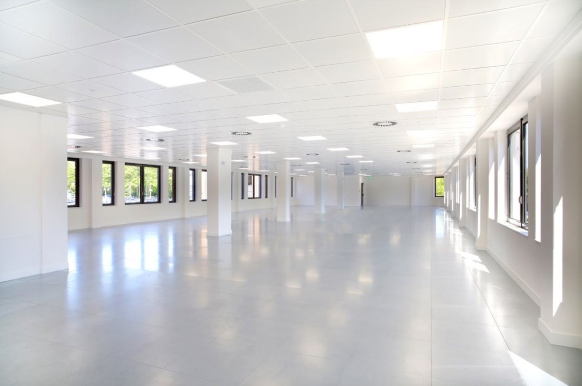 Office in Redhill - photo 2