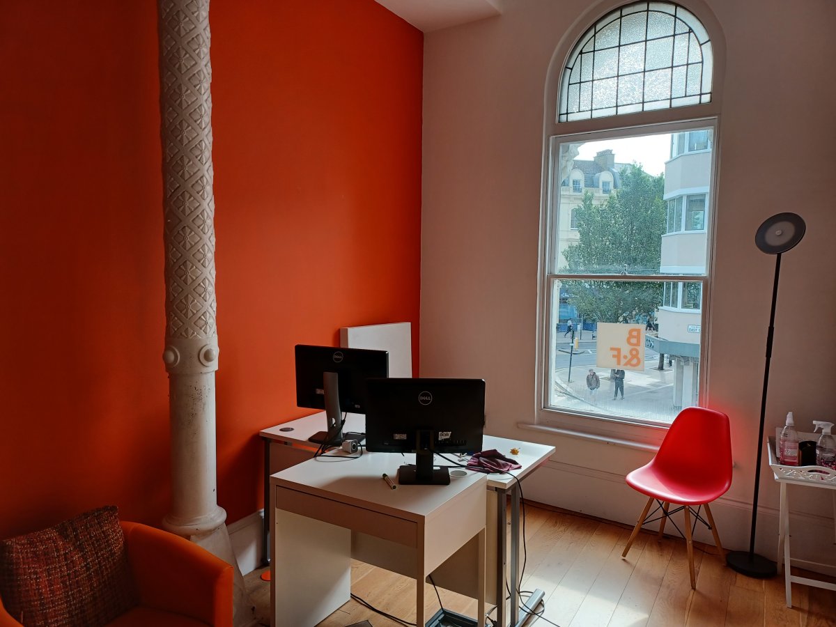 Office in Brighton - photo 4
