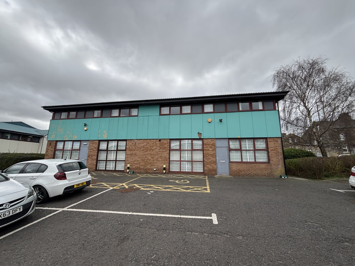 Office in Bradford - photo 4