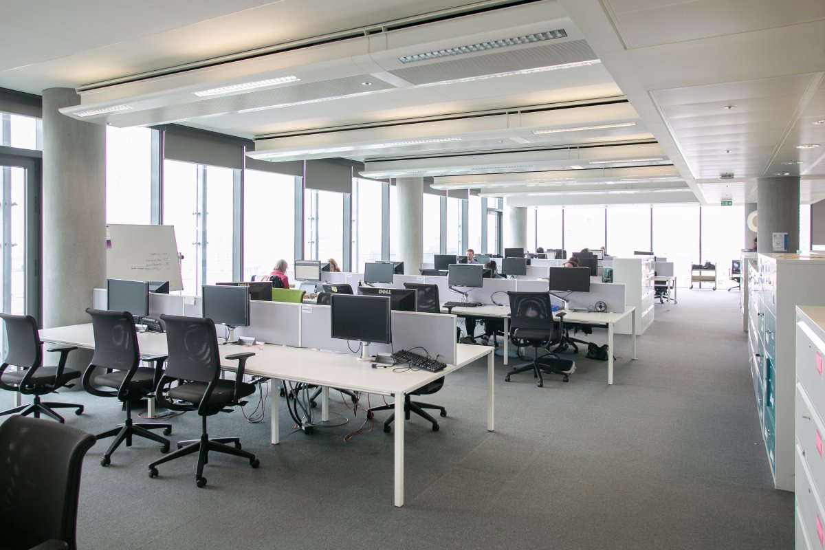 Office in Croydon - photo 2