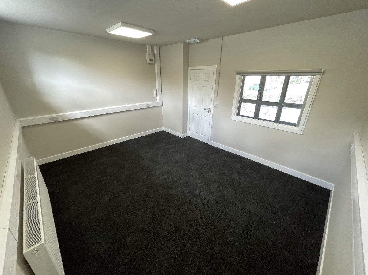 Office in Hebden Bridge - photo 4