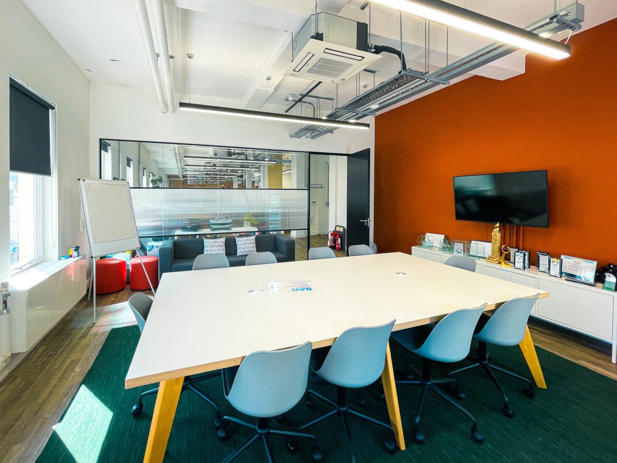 Office in Brighton - photo 3