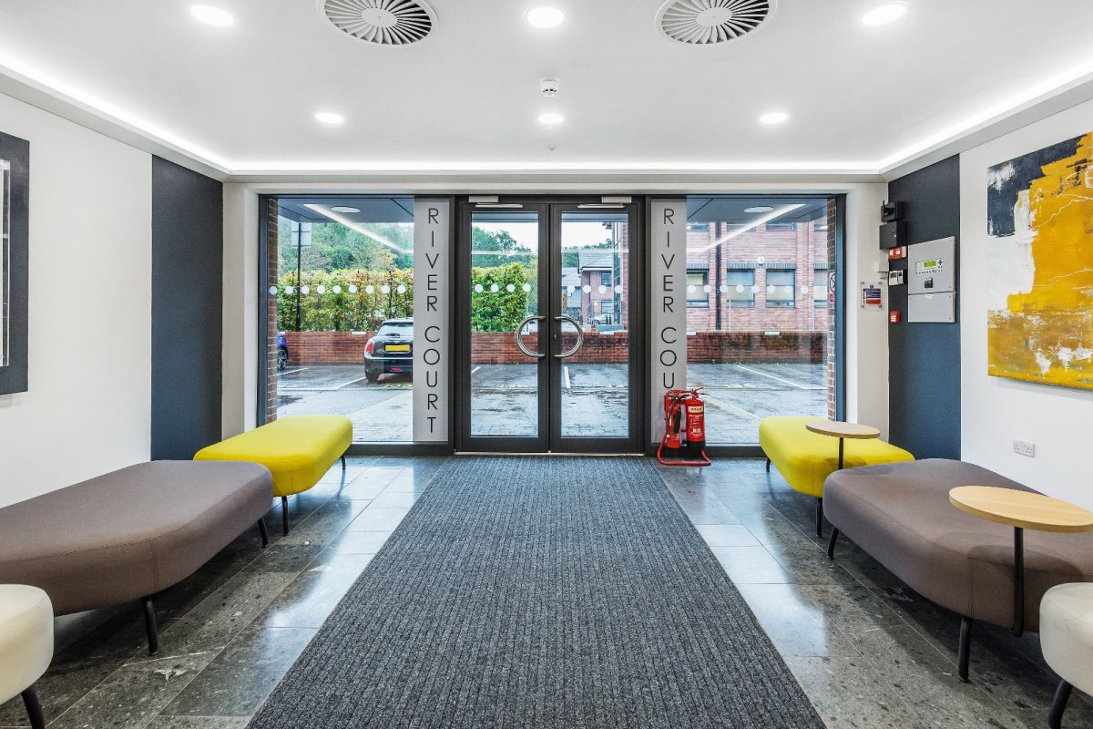 Office in Godalming - photo 3