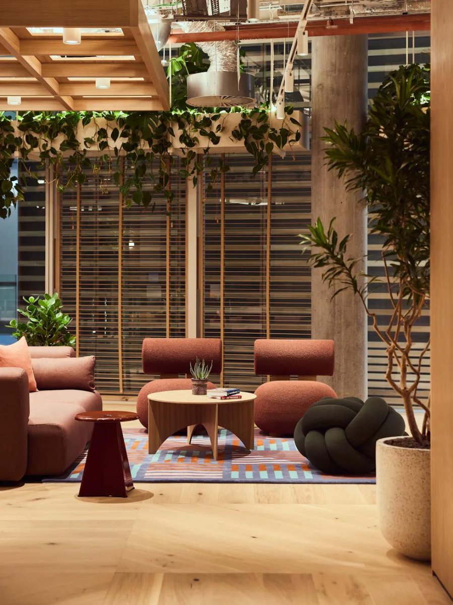 Office in London - photo 3