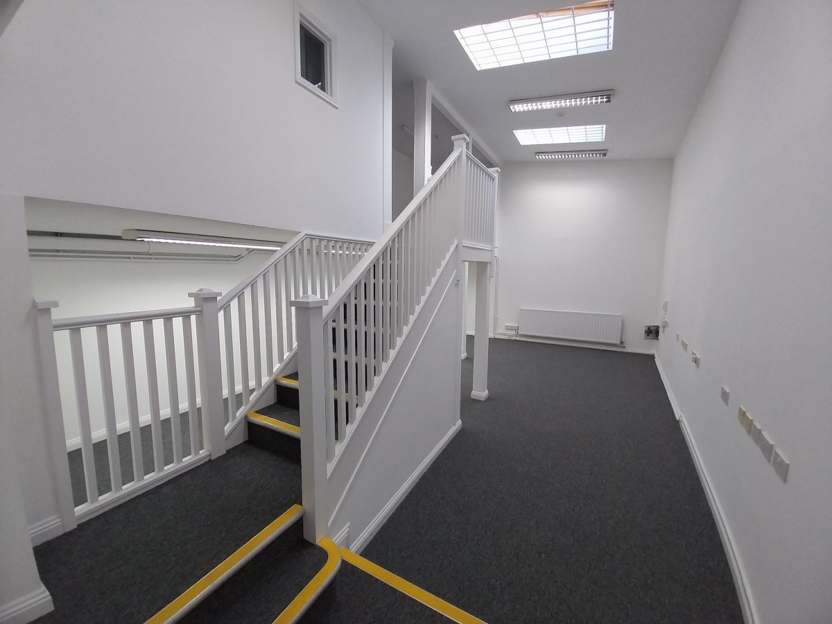 Office in Hove - photo 4