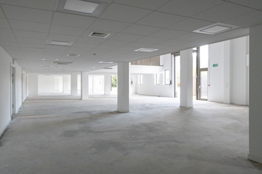 Office in Croydon - photo 2