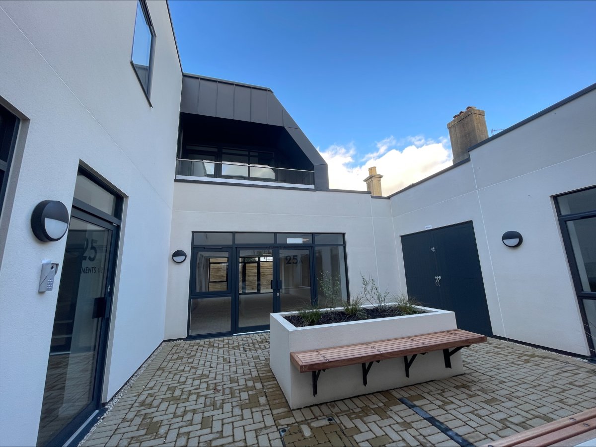 Office in Brighton - photo 4