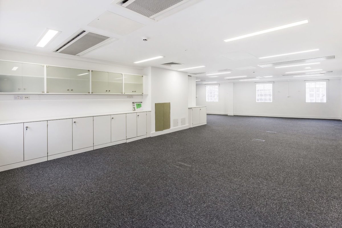 Office in Guildford - photo 4