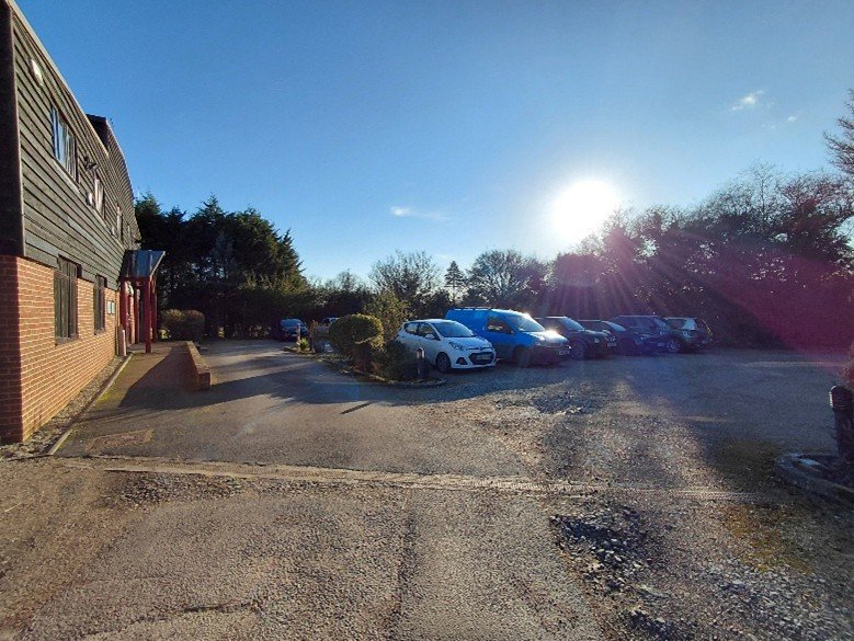 Office in Crockham Hill - photo 4