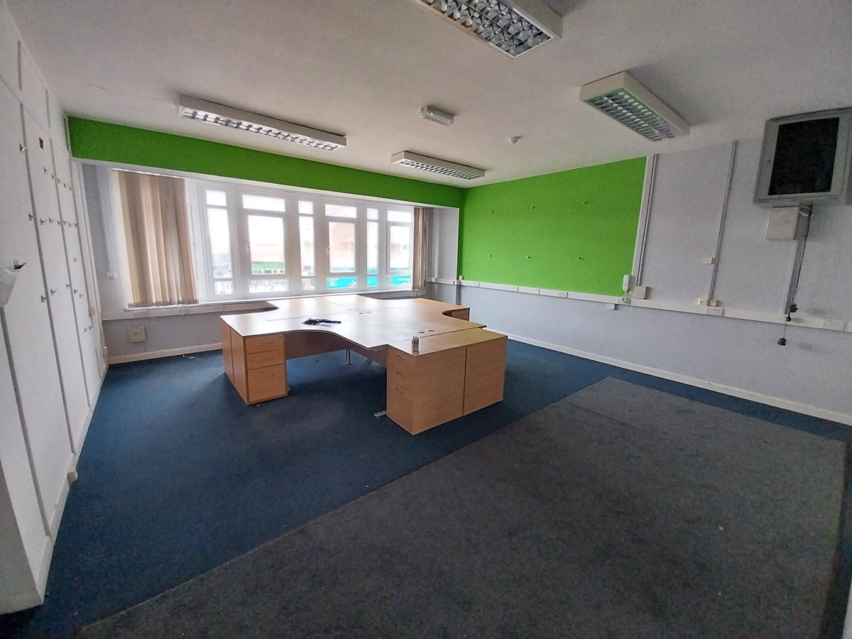 Office in Hailsham - photo 3