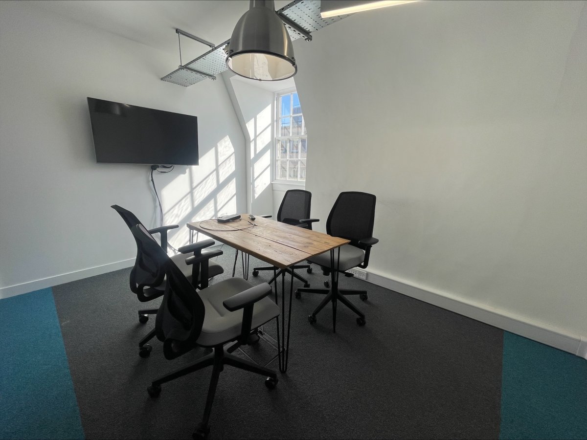 Office in Brighton - photo 3