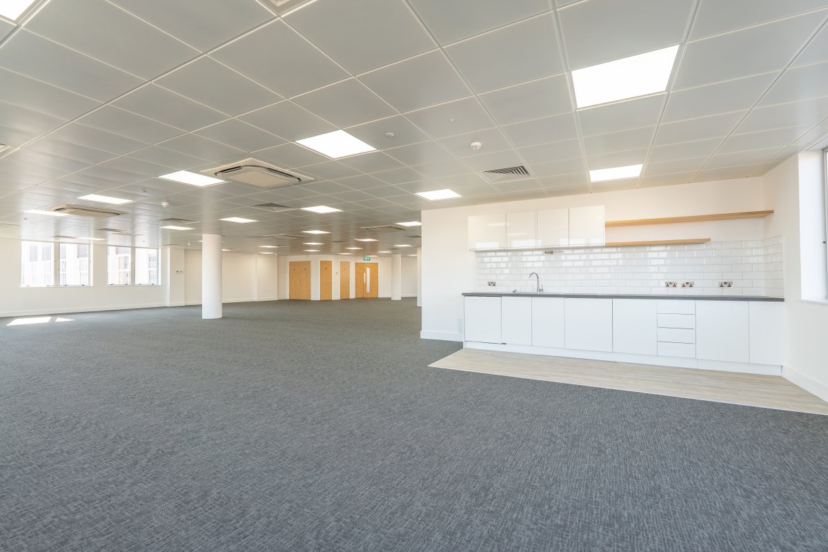 Office in Brighton - photo 4