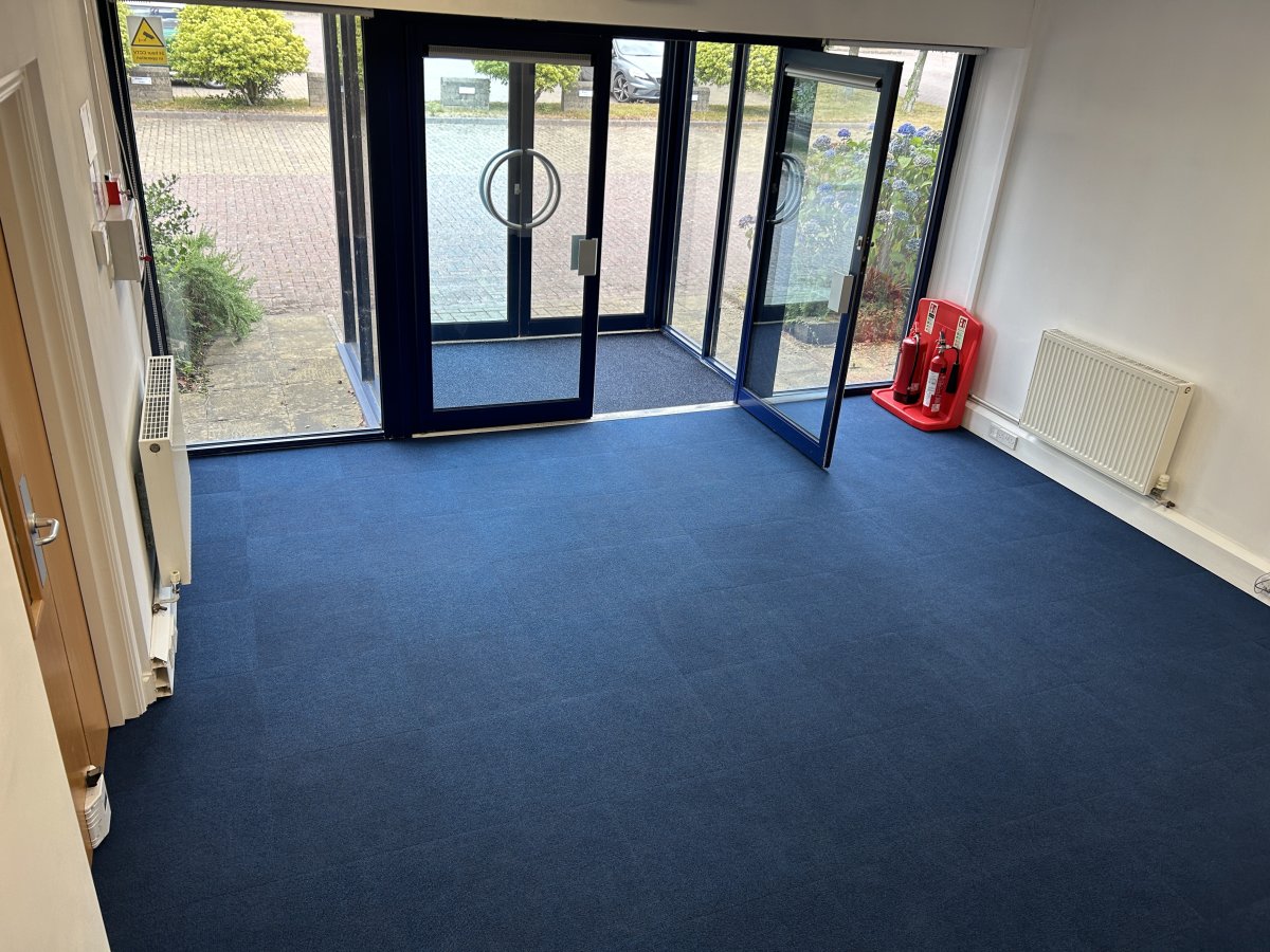 Office in Threemilestone - photo 2