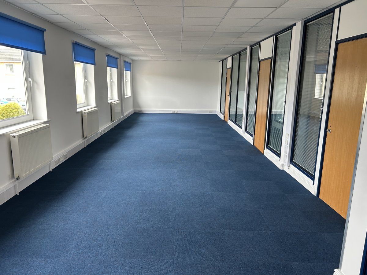 Office in Threemilestone - photo 3