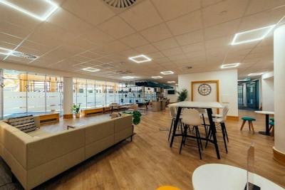 Office in Peterborough - photo 4