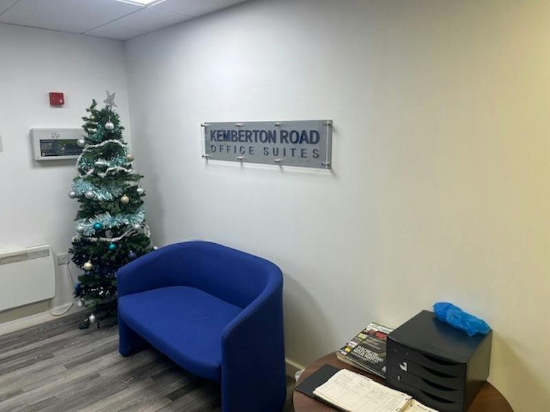Office in Telford - photo 2
