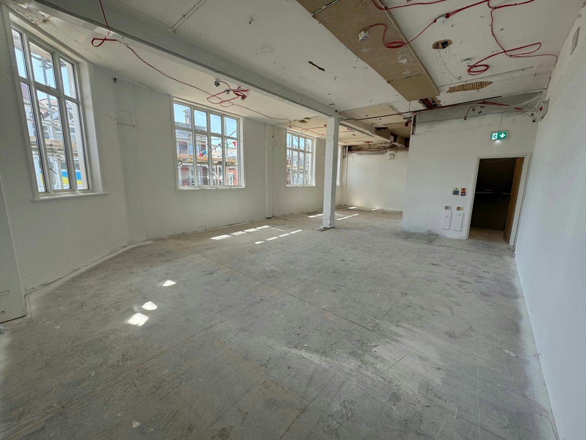 Office in Bognor Regis - photo 2