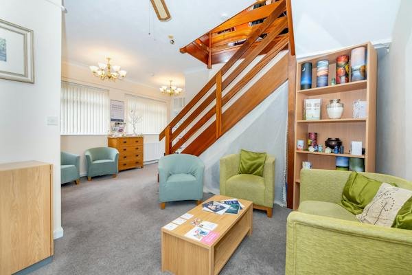 Office in Grantham - photo 3