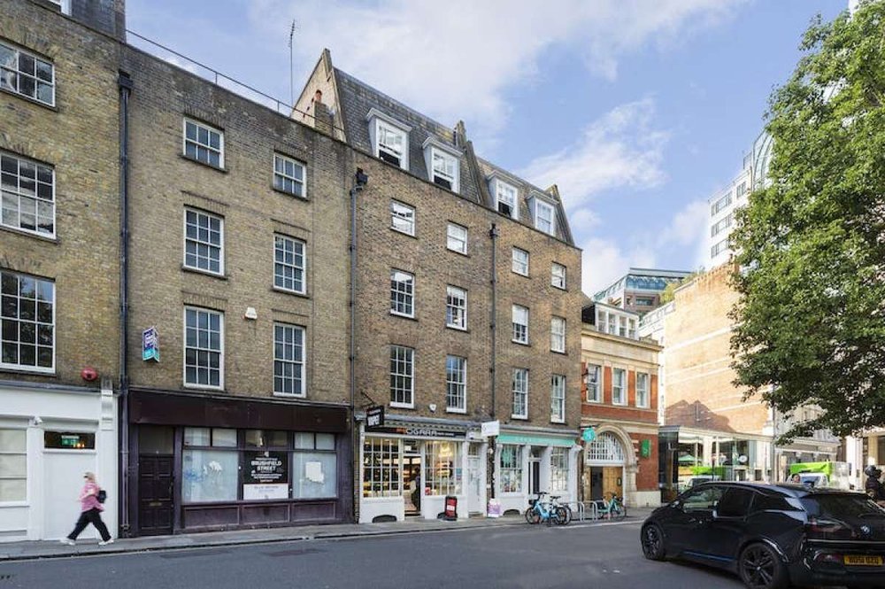 Retail/Shop in London - photo 2