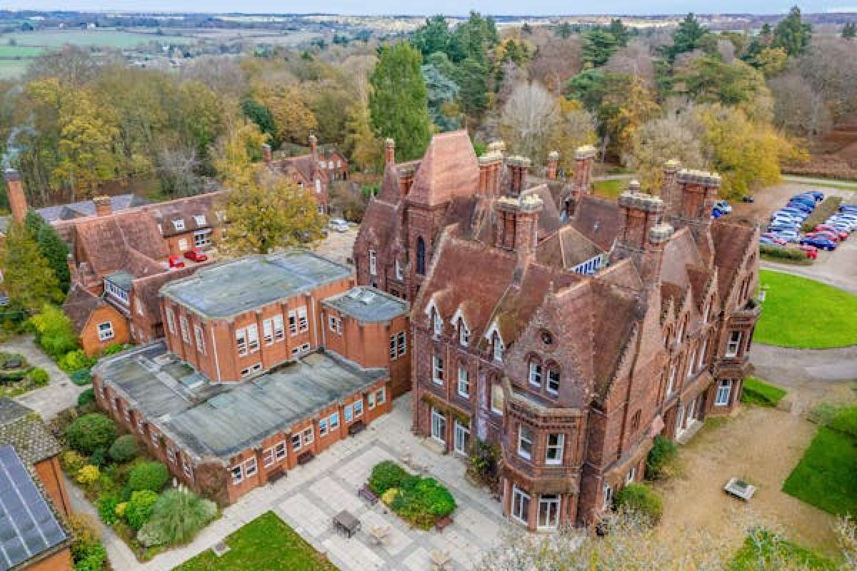 Other in Ware - photo 3