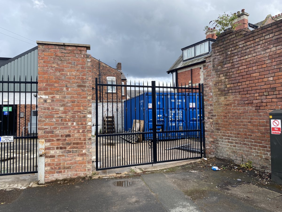 Other in Fallowfield - photo 2