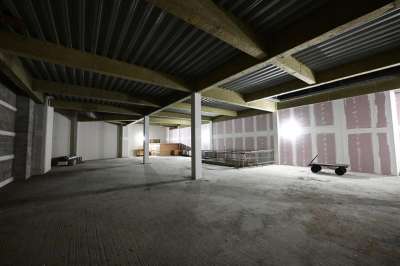 Retail/Shop in Livingston - photo 3