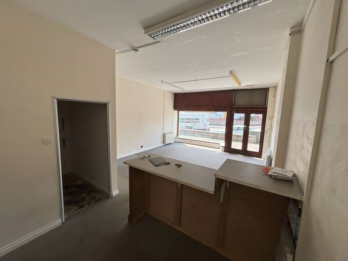 Retail/Shop in Dumfries - photo 3