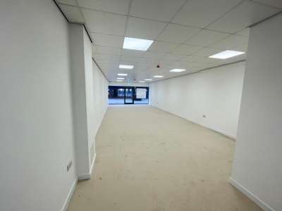 Retail/Shop in Immingham - photo 4
